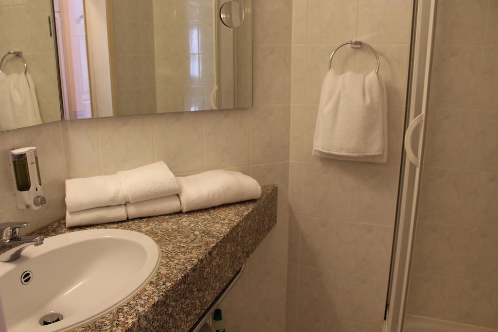 Hotel Alter Weissbraeu Bad Birnbach Pokoj fotografie